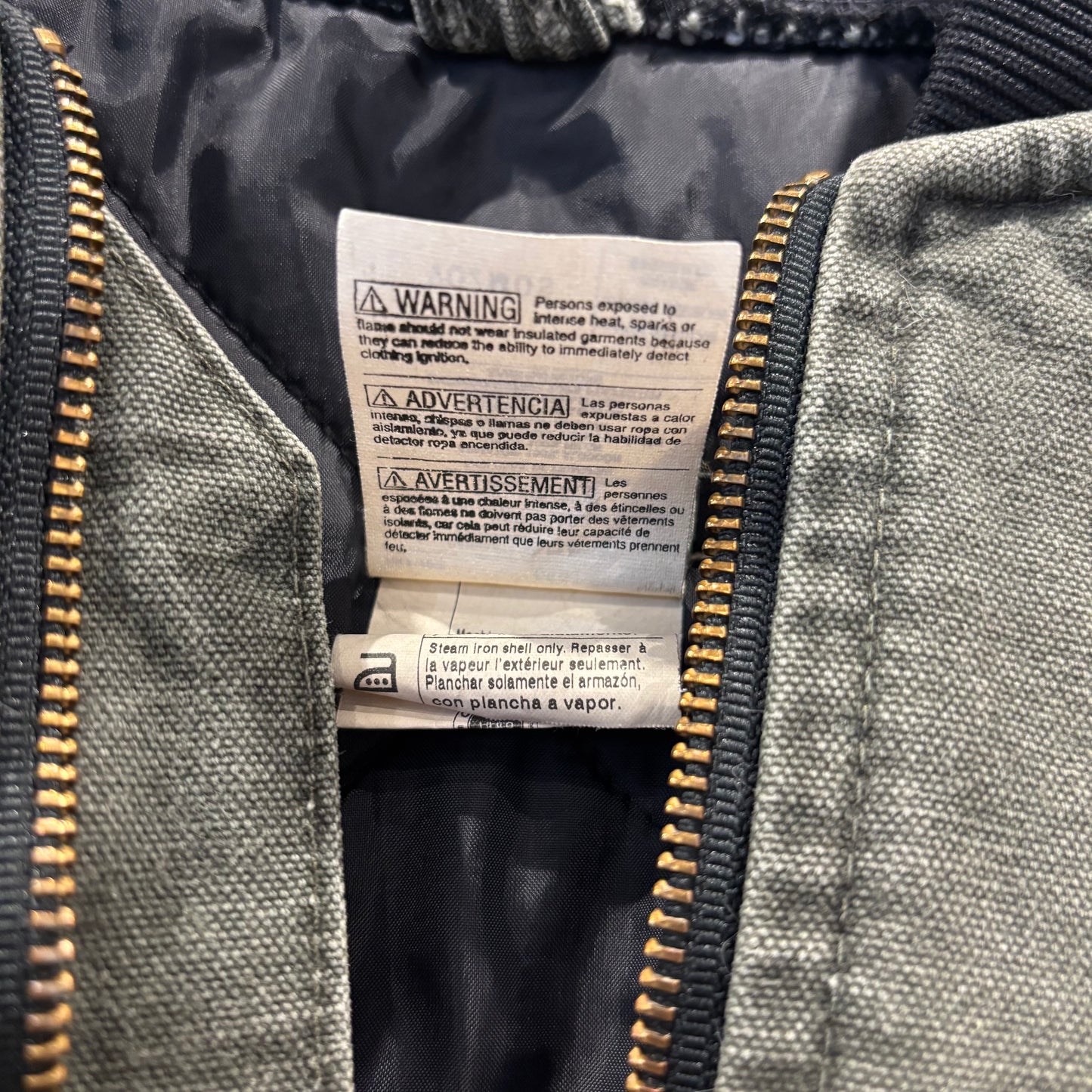 00's Carhartt カーハート 刺繍入り ダックベスト V02 MOS ワークベスト(L)/B4128V-SO