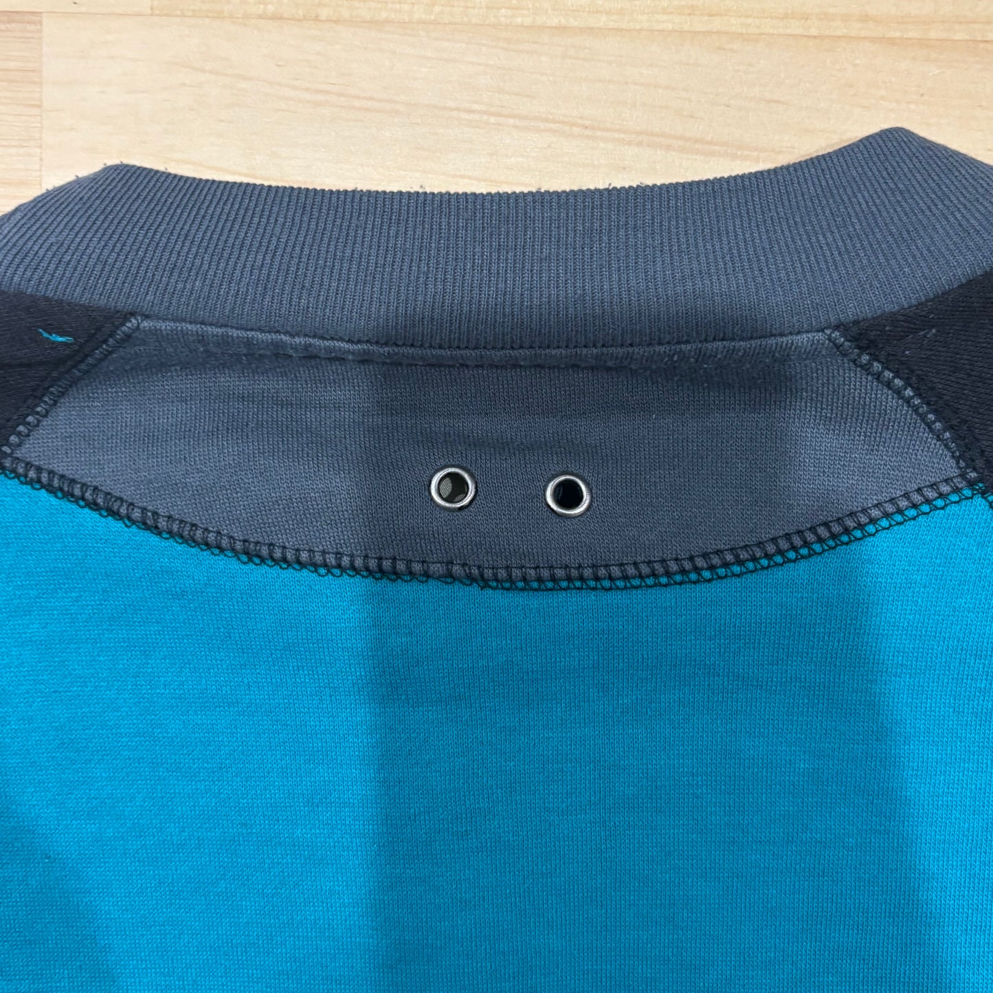 90's Adidas アディダス マルチカラーラグランスウェット 左袖パッチ 黒赤灰水色 (サイズ不明)/B0190S-SO