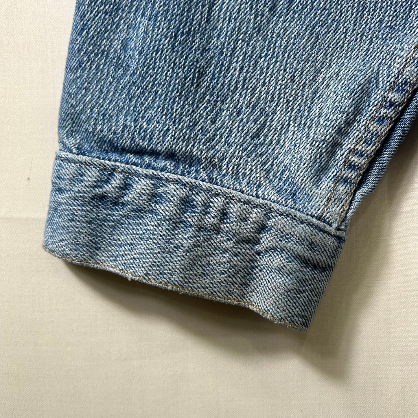 90's Levis デニムジャケット 70507 (L)/A2876J-SO