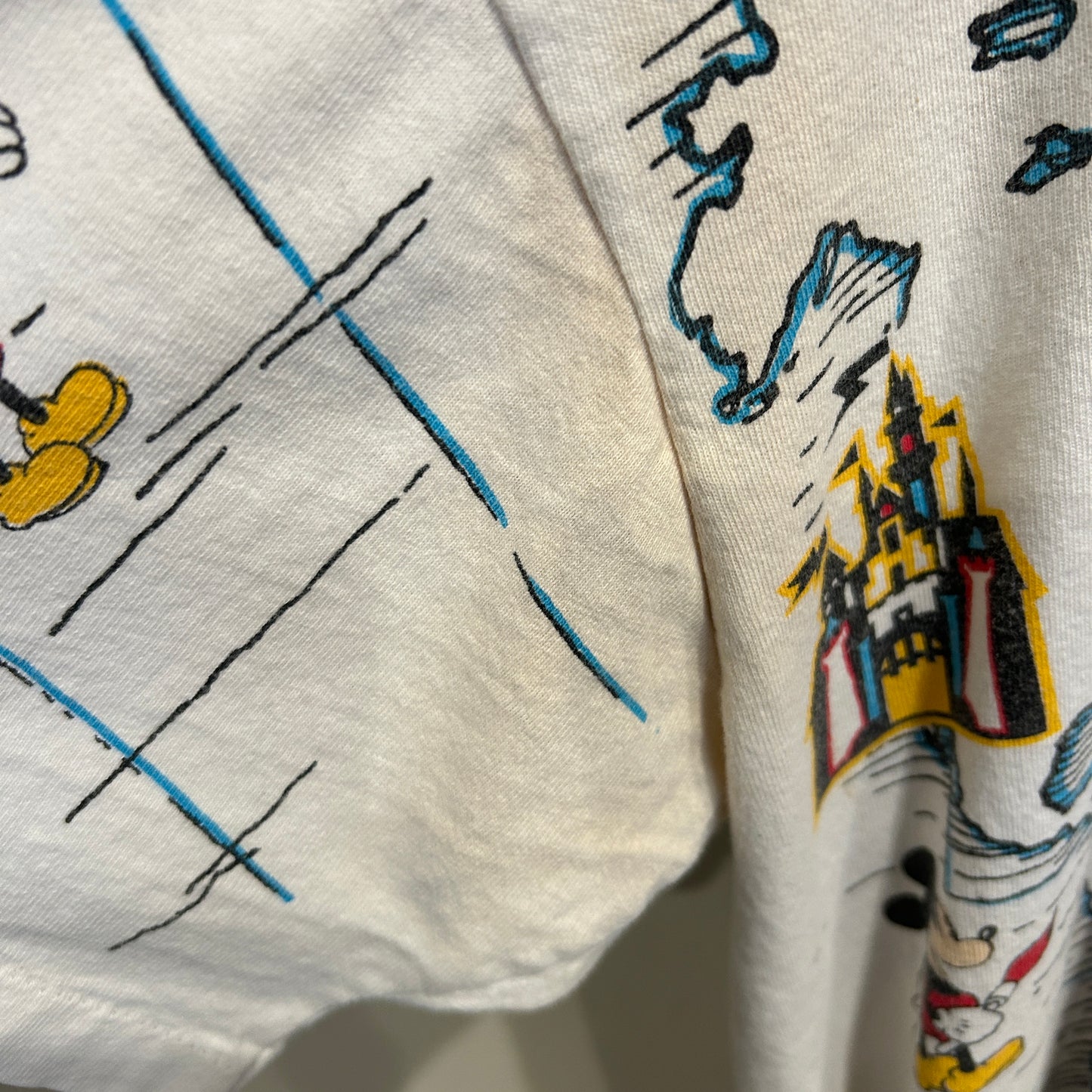 90's Disney ミッキーマウス ウォルト・ディズニー・ワールド マップ キャラクターTシャツ 白 (サイズ不明)/C1054T-SO
