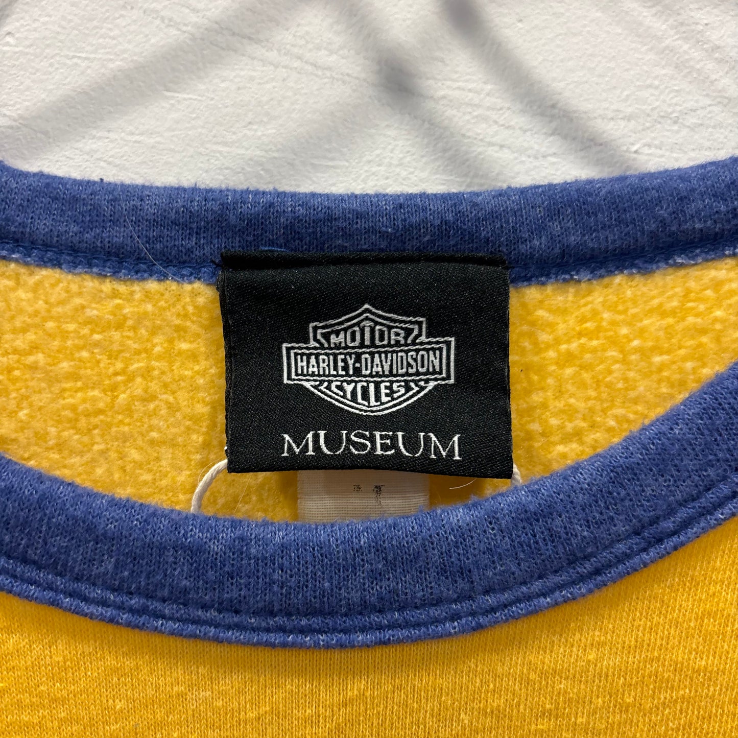00's Harley-Davidson Museum ハーレーダビッドソンミュージアム 薄手スウェット マスタードイエロー / ヘザーブルー(M)/B0231R-SO