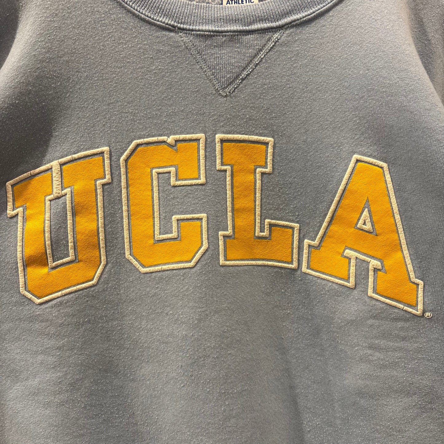 90's Russell Athletic ラッセルアスレティック "UCLA" カリフォルニア大学ロサンゼルス校 カレッジ スウェット 前Vガゼット仕様 サックスブルー(L)/C0332R-SO