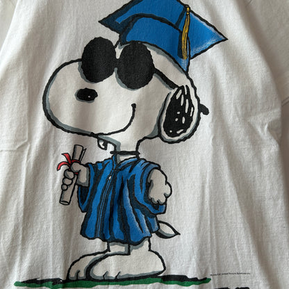 90's PEANUTS "JOE GRADUATE" スヌーピー 両面プリント　キャラクターTシャツ 白(M)/C1095T-SO