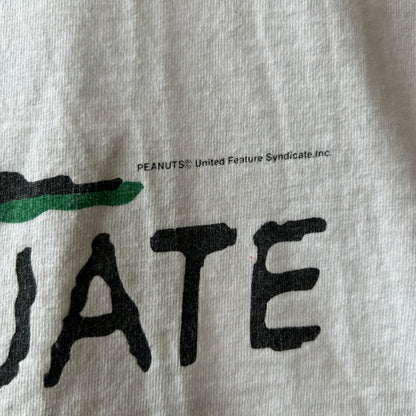 90's PEANUTS "JOE GRADUATE" スヌーピー 両面プリント　キャラクターTシャツ 白(M)/C1095T-SO