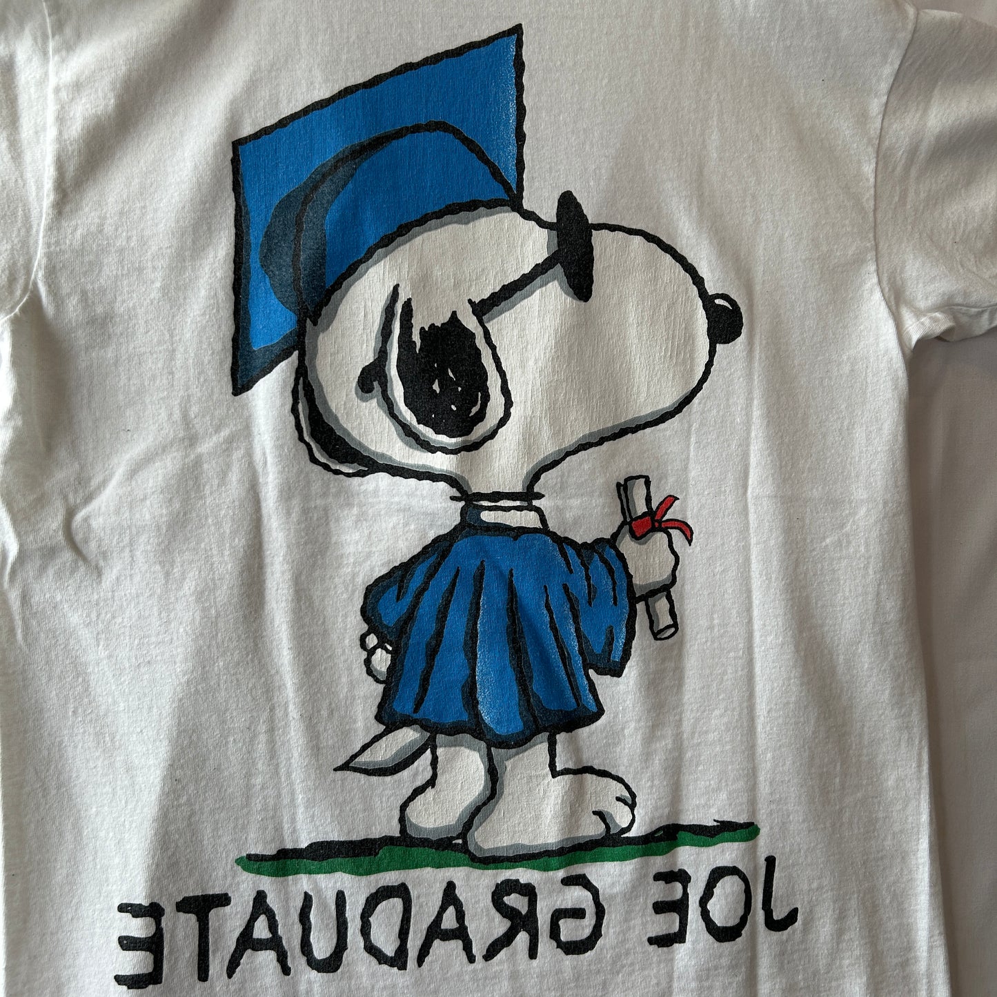 90's PEANUTS "JOE GRADUATE" スヌーピー 両面プリント　キャラクターTシャツ 白(M)/C1095T-SO