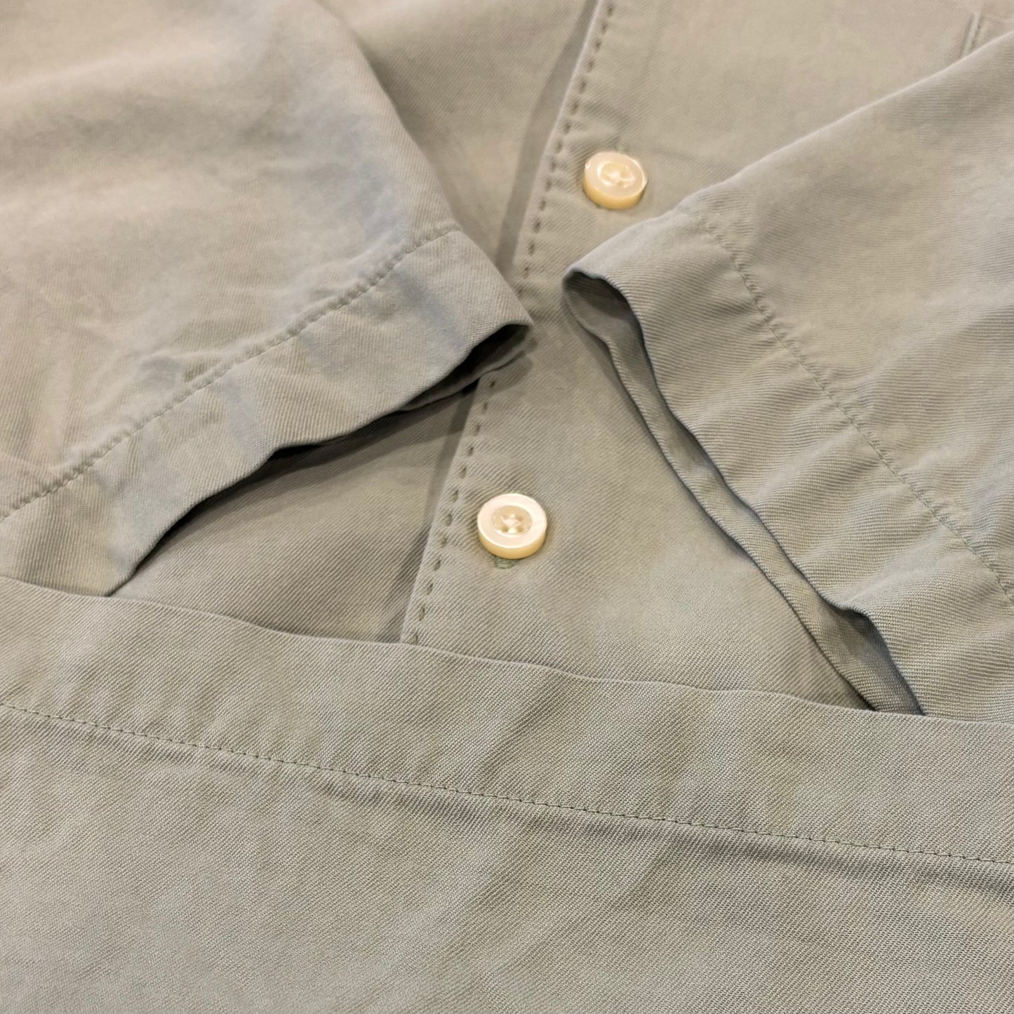 Tommy Bahama シルク オープンカラーシャツ ライトオリーブ (L)/B3680SH-SO