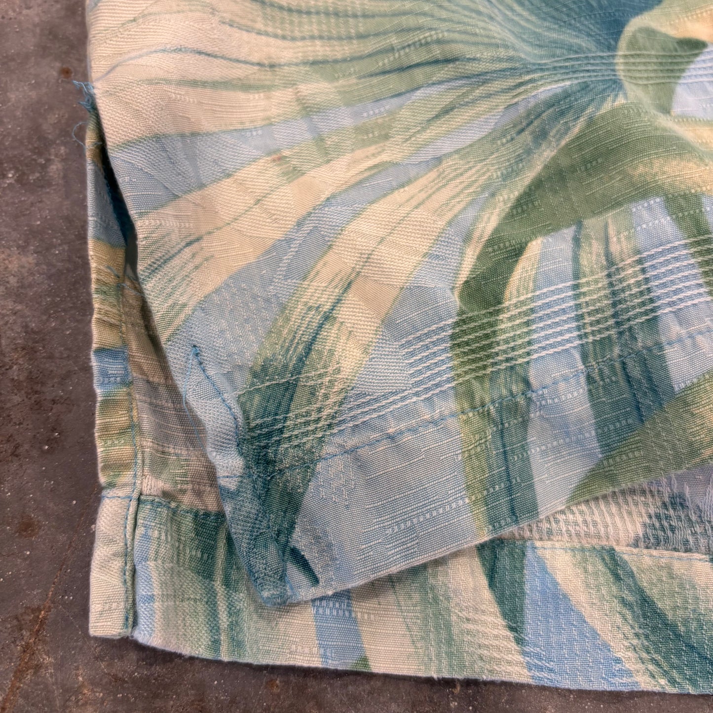 Tommy Bahama ボタニカル柄 シルク オープンカラー アロハシャツ 水色 (L)/B3682SH-SO
