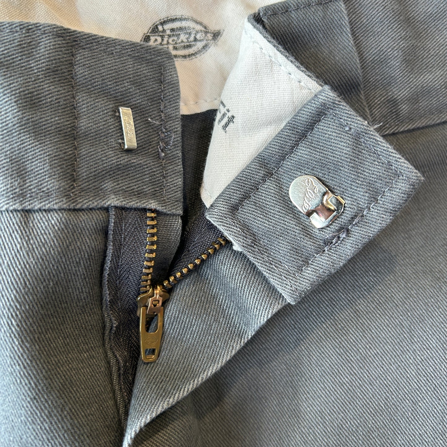 Dickies ディッキーズ ハーフパンツ ワークショーツ 42283 チャコール (W36)/C1191P-SO
