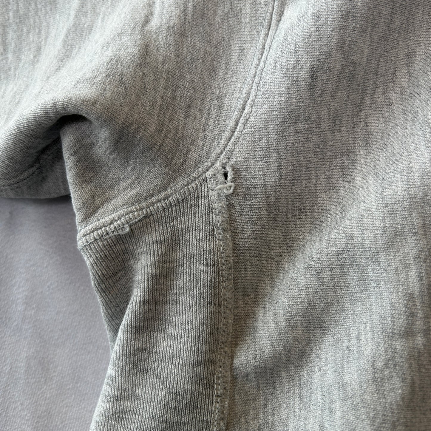 80's Champion リバースウィーブ AIR FORCE ATHLETIC カプセル３段プリント スウェット ミリタリー(XL)/C0268R-SO