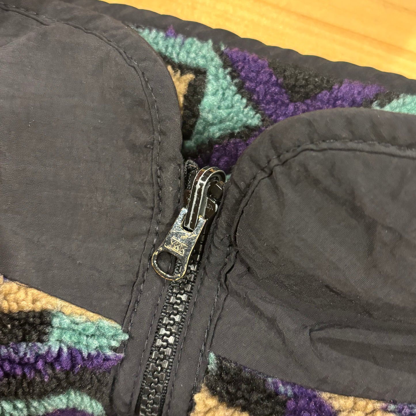 90's Columbia フリース フルジップ ネイティブ 黒青紫ベージュ (L)/B3039F-SO