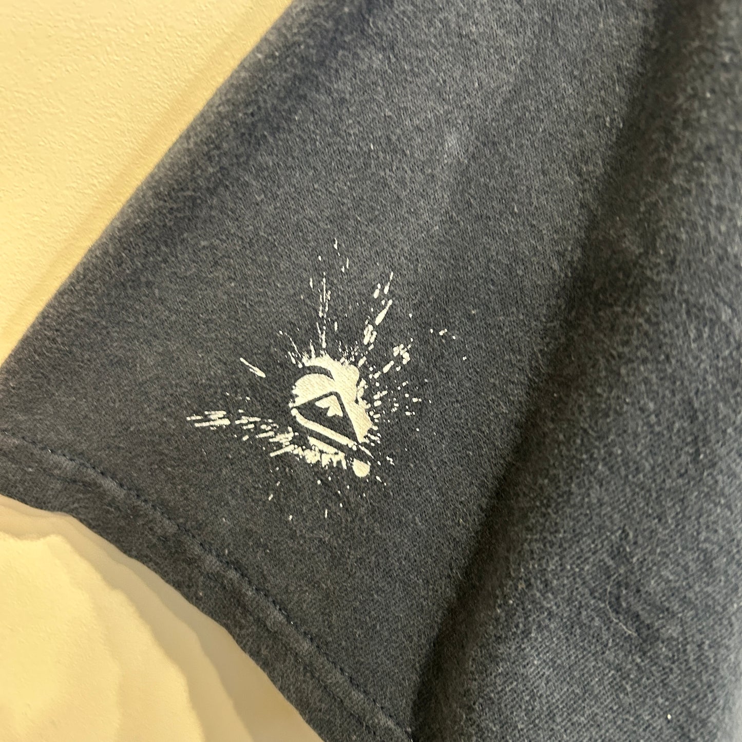 90~00's Quik Silver ペイント グラフィックTシャツ 紺 (サイズ不明)/C1229T-SO