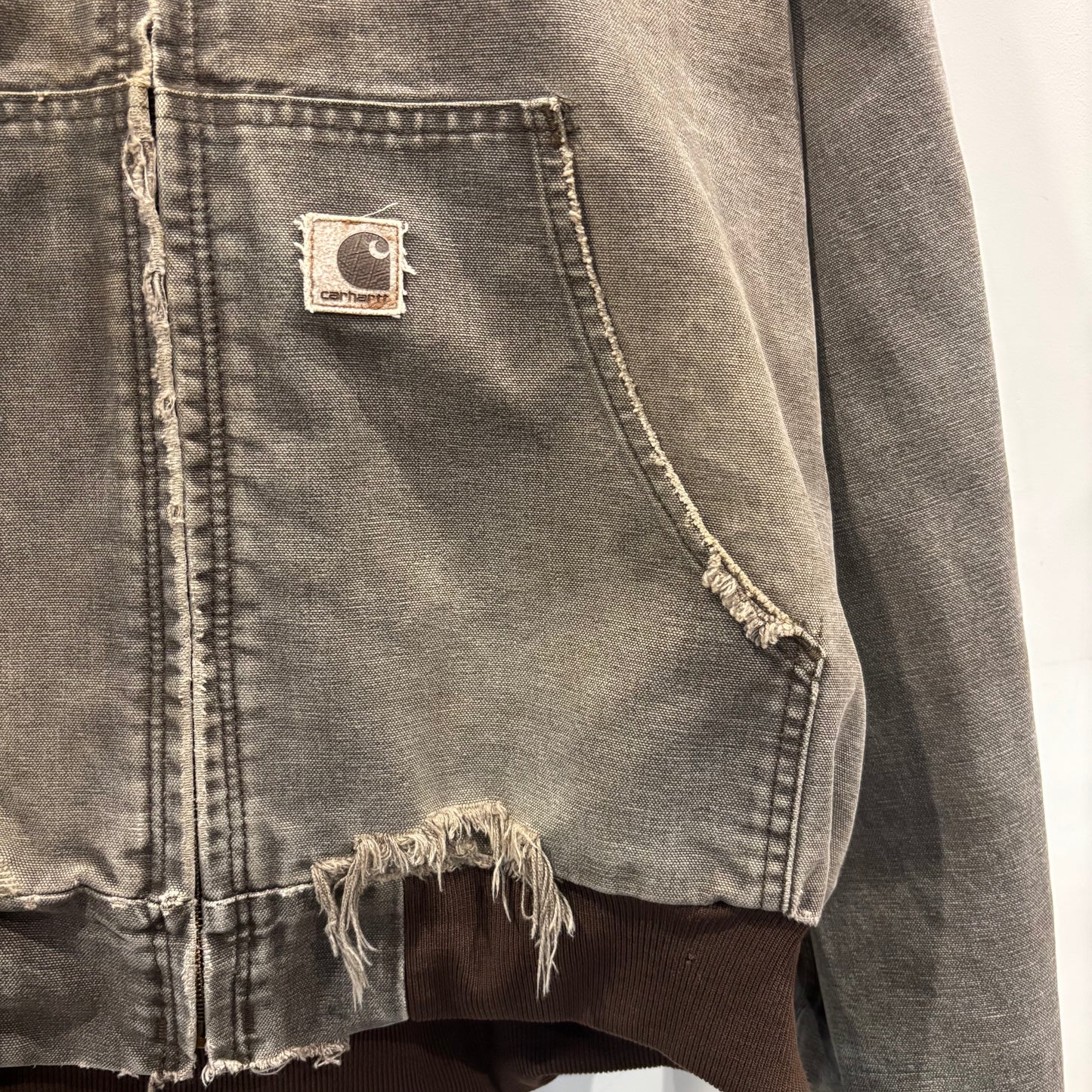 2003's Carhartt カーハート アクティブジャケット J25 CHT (XL)/B4124J-SO