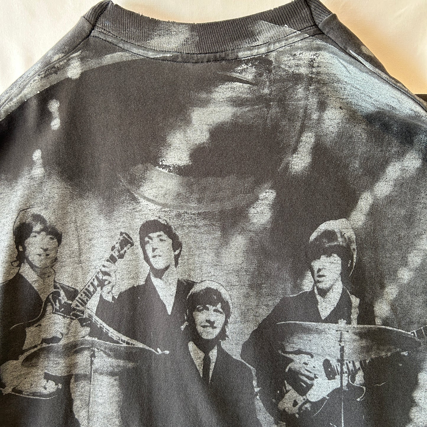 90's The Beatles ビートルズ オールオーバープリント バンドTシャツ ブラック(XL)/C0803T-SO