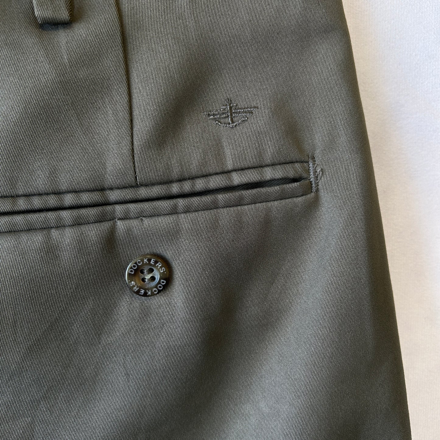 00's Dockers ドッカーズ ２タック スラックス リーバイス オリーブ(34×32)/A9072P-SO