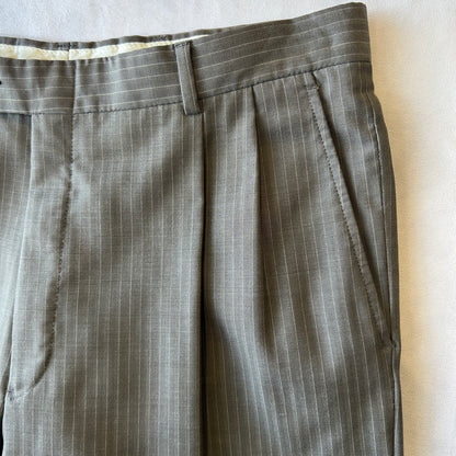 Hart Schaffner Marx ハート・シャフナー・マルクス ２タック ストライプスラックス グレー/B2424P-SO