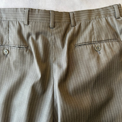 Hart Schaffner Marx ハート・シャフナー・マルクス ２タック ストライプスラックス グレー/B2424P-SO