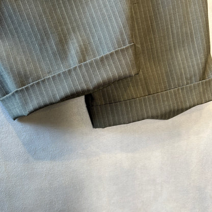 Hart Schaffner Marx ハート・シャフナー・マルクス ２タック ストライプスラックス グレー/B2424P-SO