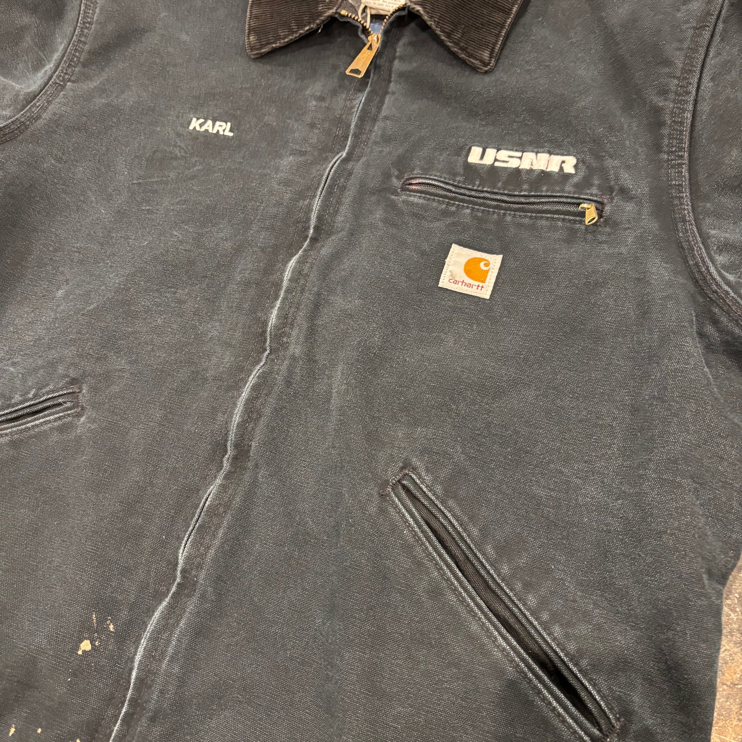 Carhartt カーハート デトロイトジャケット J001 BLK KARL USNR刺繍 Carhartt カーハート デトロイトジャケット J001 BLK KARL USNR刺繍