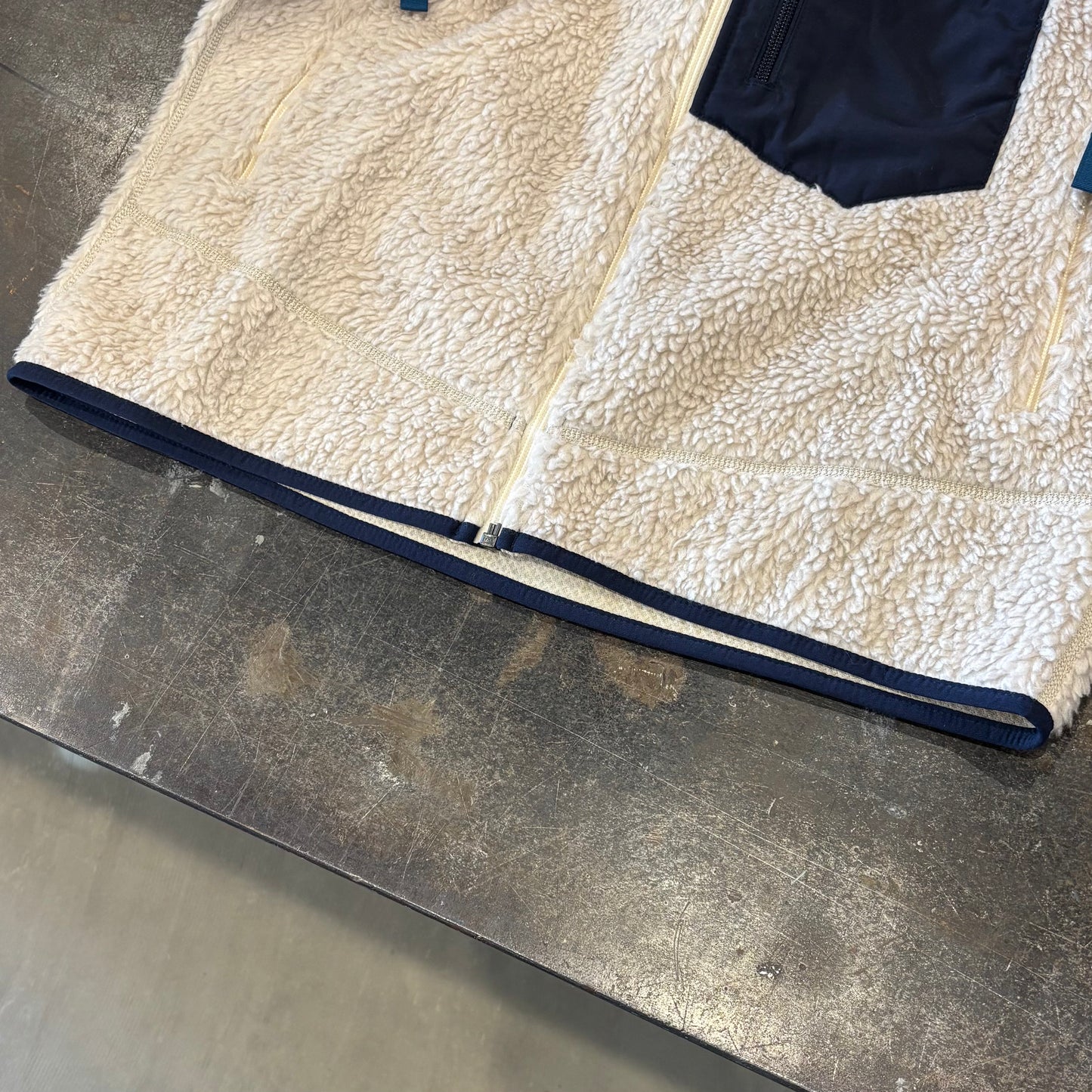 Patagonia パタゴニア 新品(タグ付き) レトロX ジャケット アイボリー (M) /A9865F-SO