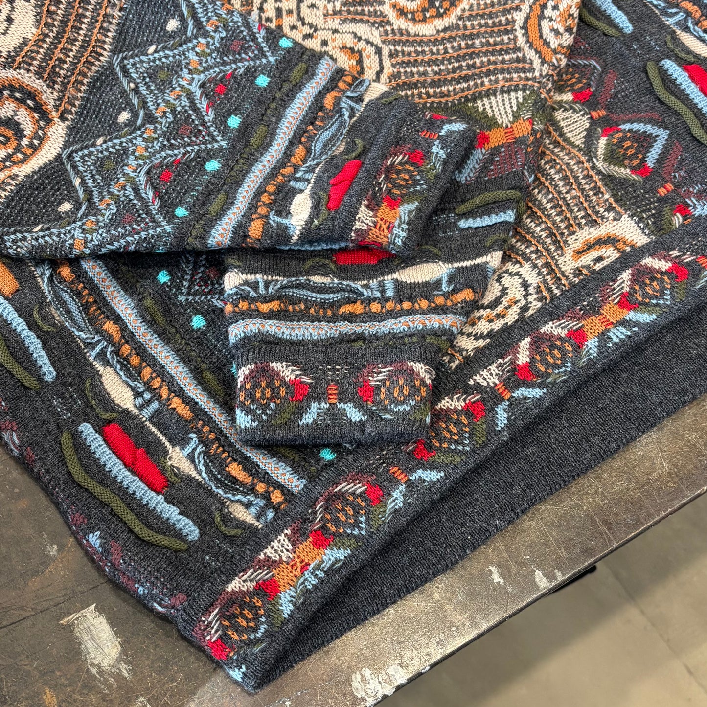 90's COOGI クージー 総柄 Vネック 3Dニット セーター マルチカラー (XL) /B3391K-SO