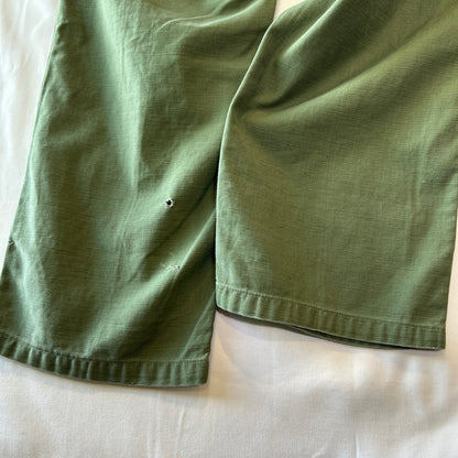 60's U.S.ARMY OG-107 Utility Pants ベイカーパンツ サイドアジャスター 平ボタン(Medium)/C1448P-SO