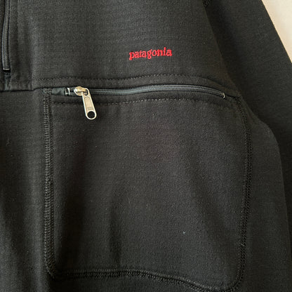 00's Patagonia パタゴニア レギュレーター R1 フリースプルオーバー 黒(XS)/A9698F-SO