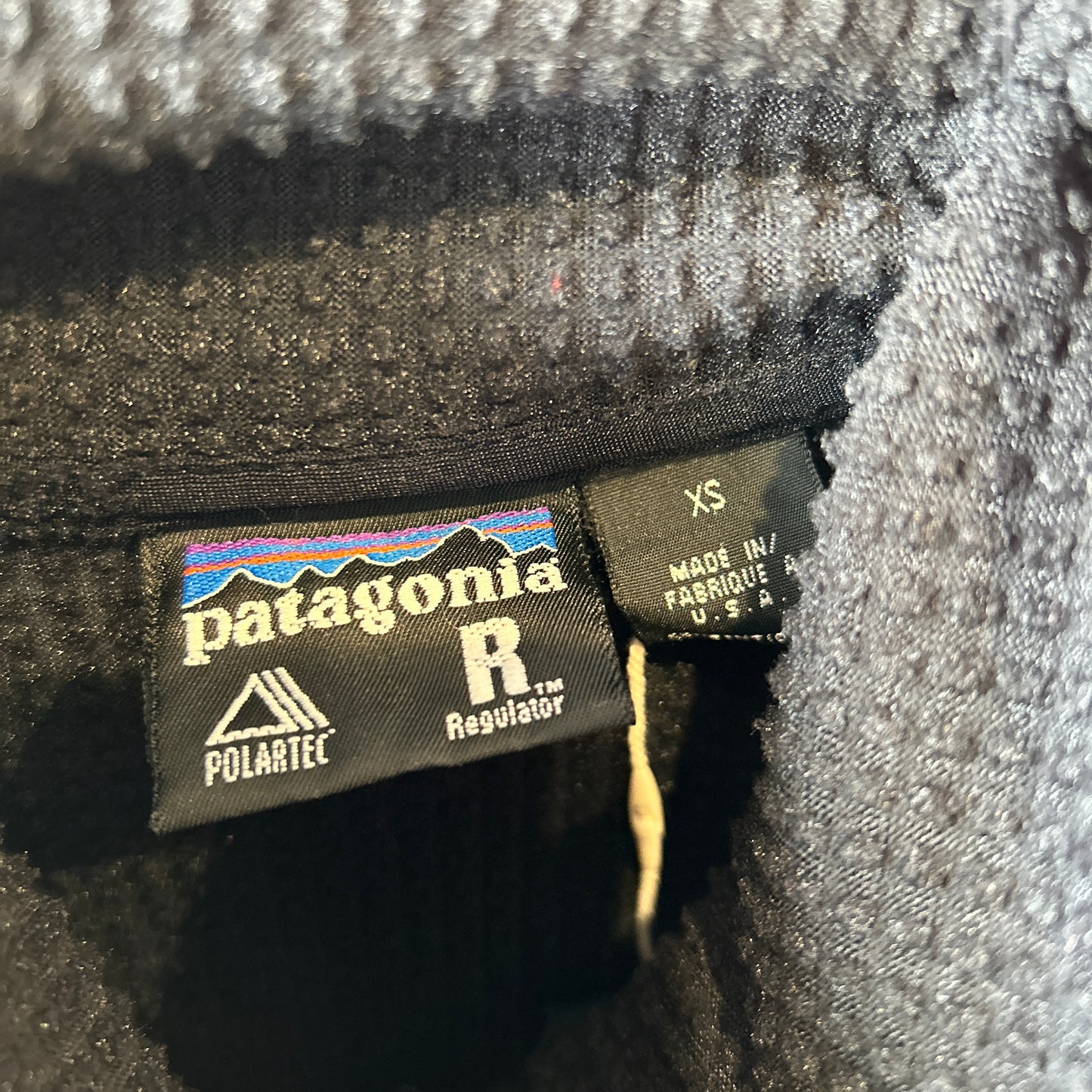 00's Patagonia パタゴニア レギュレーター R1 フリースプルオーバー 黒(XS)/A9698F-SO