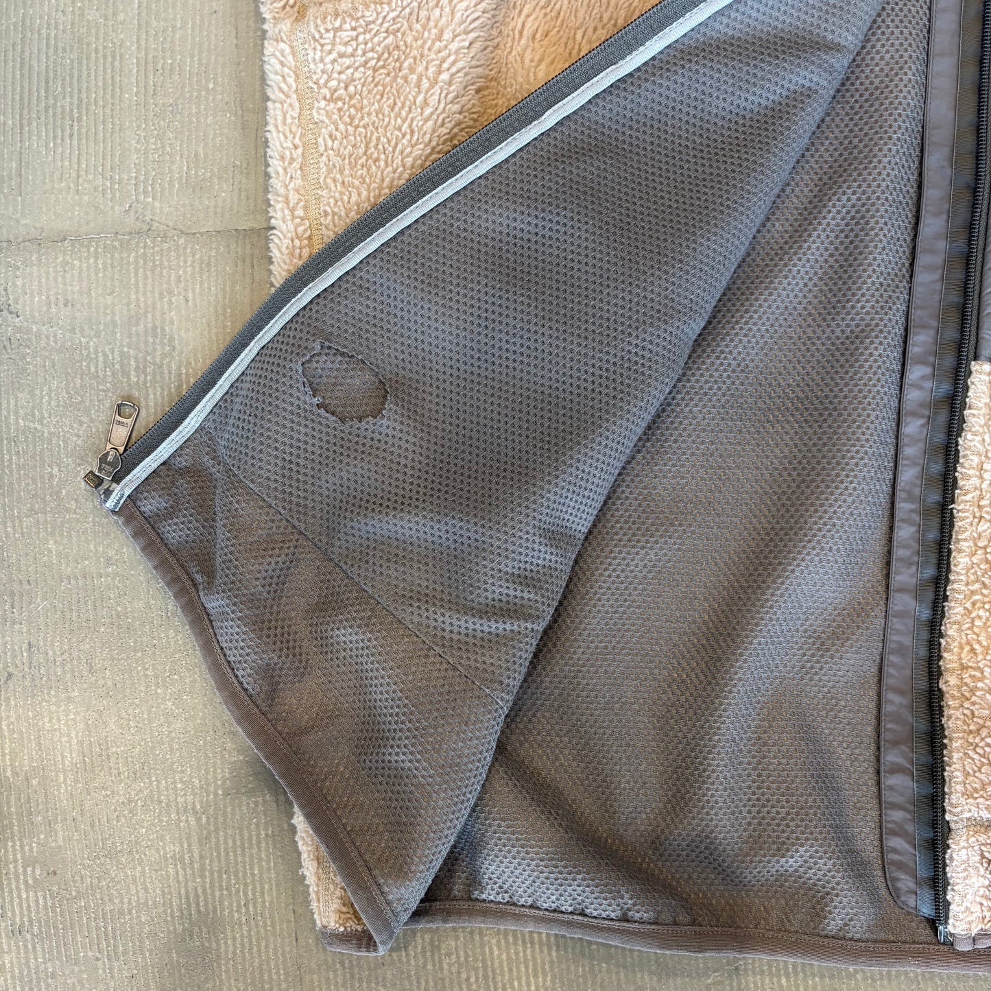 00's Patagonia パタゴニア クラシック・レトロX・ジャケット ベージュ系/チャコール (XL)/A8886F-SO