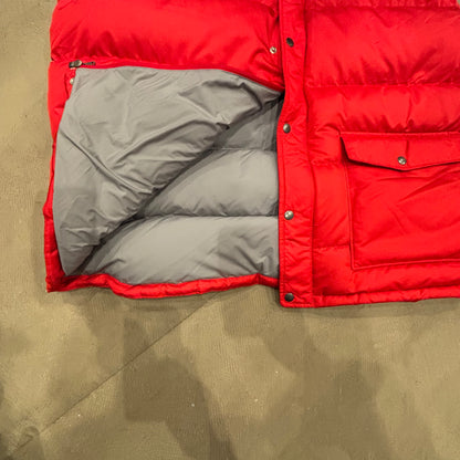 2011 (FA11) Patagonia パタゴニア スリングショット・ダウンベスト レッド × チャコール (XXL)/A9292V-SO