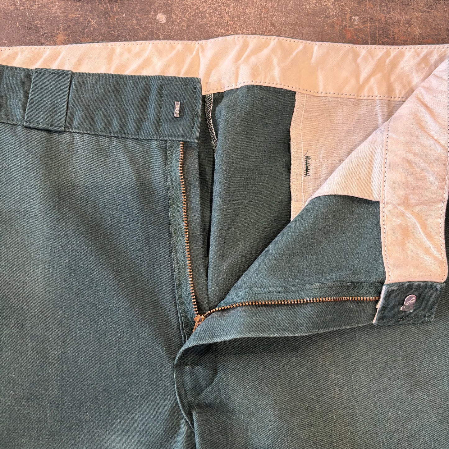 90's Dickies ディッキーズ ワークパンツ made in usa グリーン (サイズ不明)/A6068P-SO