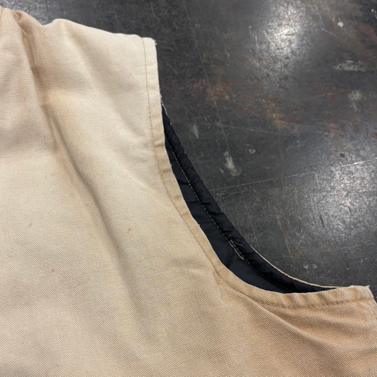 00's Carhartt カーハート ダックベスト BRN ブラウン 腰ゴム ベージュ系 （サイズ不明）/C0402V-SO