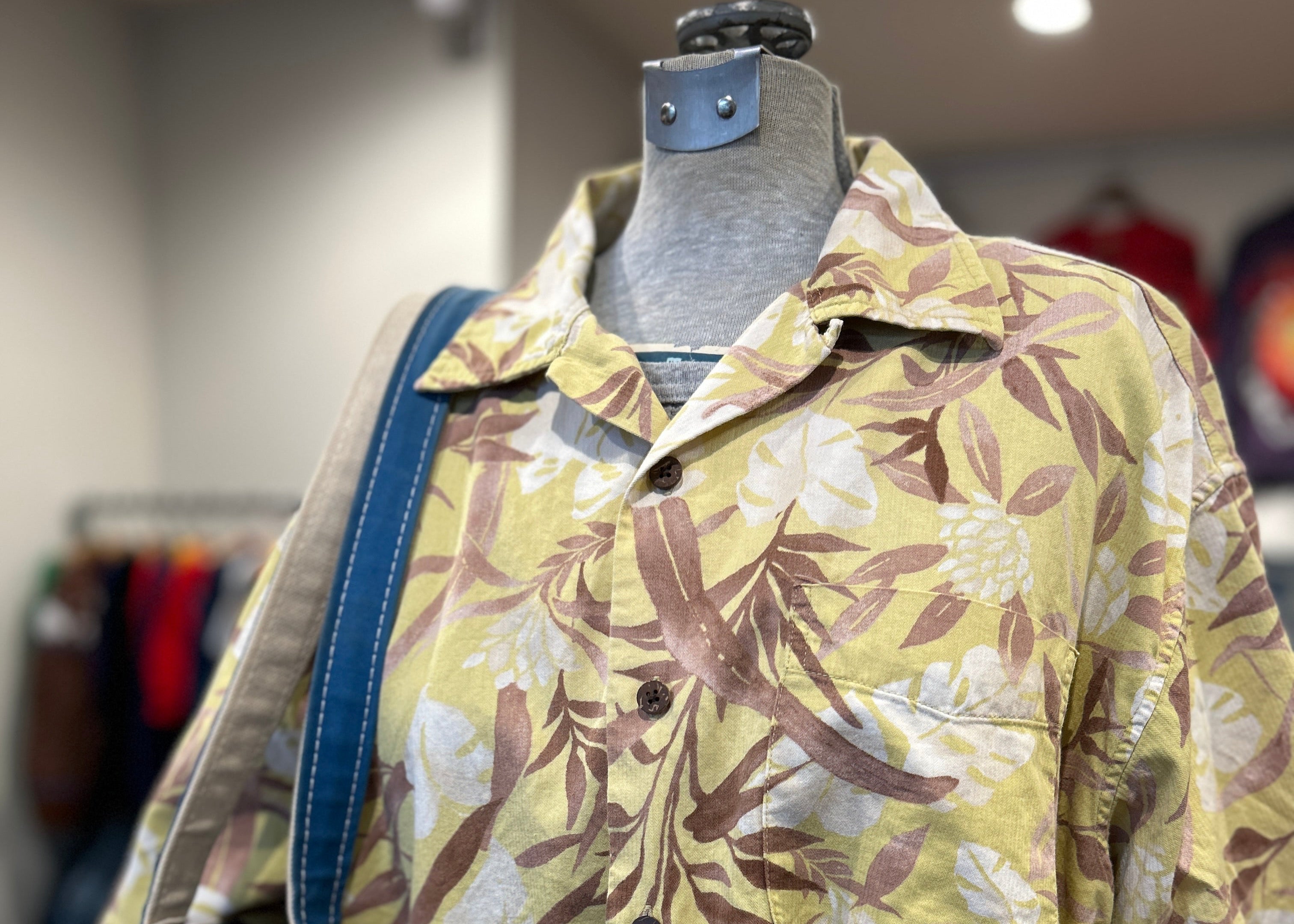 PAGE. Vintage Clothing Store