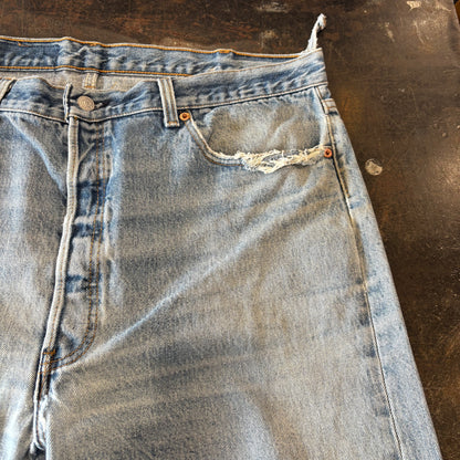 90's Levi's リーバイス 501 denim ダメージデニムパンツ (W40/L30) /C0002P-SO