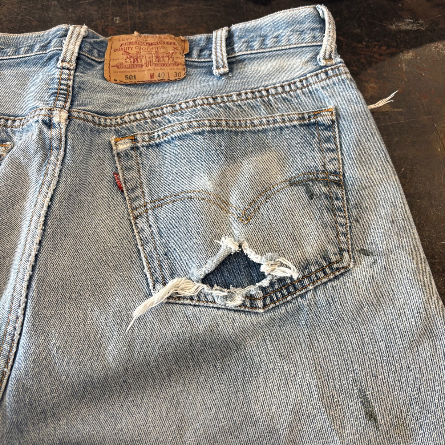 90's Levi's リーバイス 501 denim ダメージデニムパンツ (W40/L30) /C0002P-SO