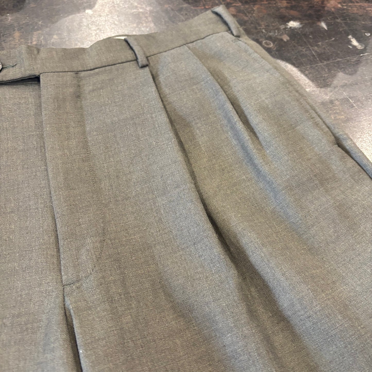 90's GIORGEO CARRELI 2タック スラックス カーキ (34) /B0165P-SO